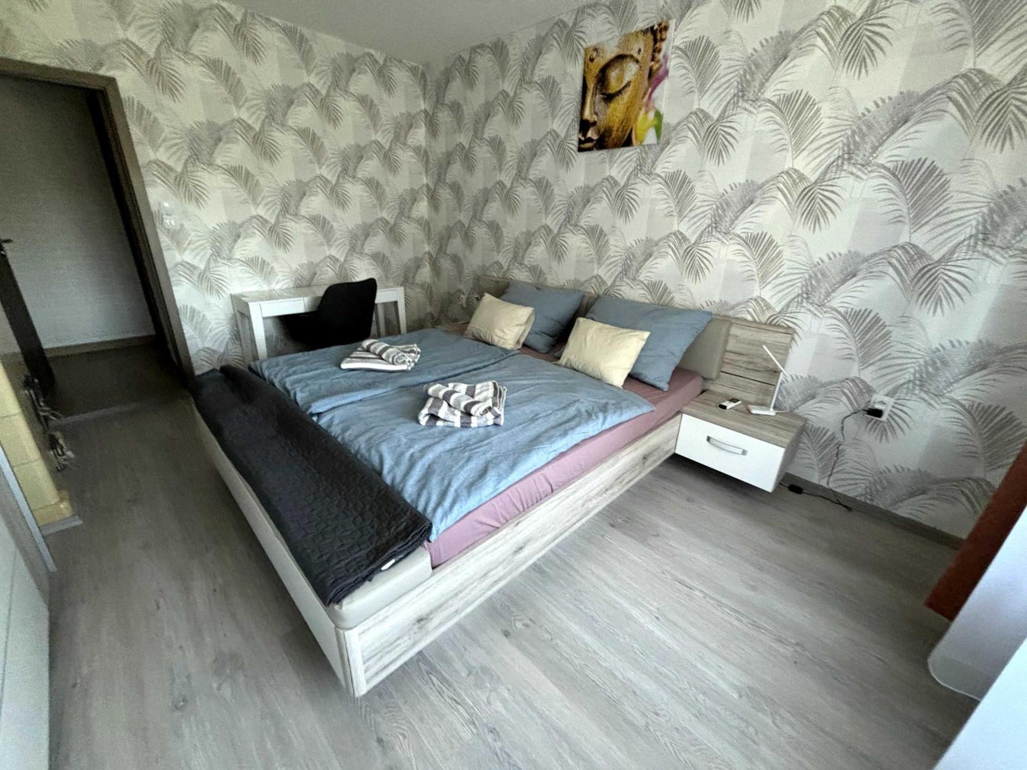 By The Center Apartment Balatonalmadi Luaran gambar